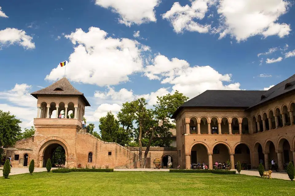 Palatul și parcul Mogoșoaia
